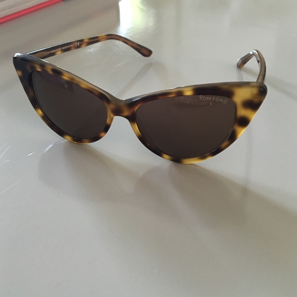 COPY - Tom Ford "Nikita" tortoise shell sunglasses